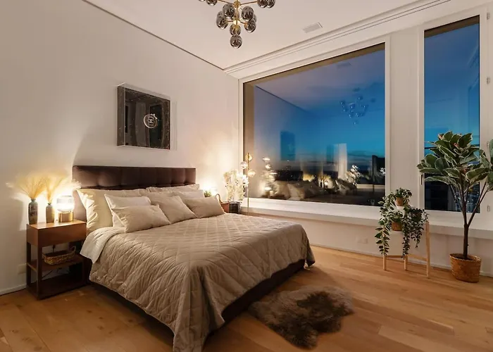 Btqleadingluxurypenthouse&Garage