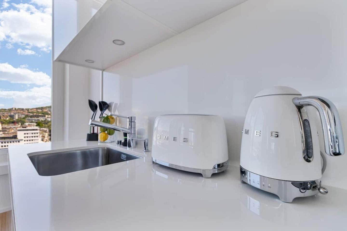 Btqleadingluxurypenthouse&garage Apartmán
